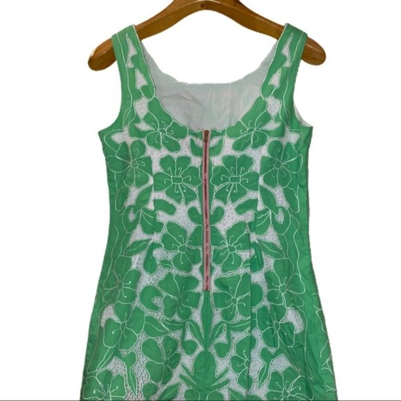 Lilly Pulitzer Capricia Engineered Eyelet Lace Shift Dress Size 2 52932 - Picture 4 of 8